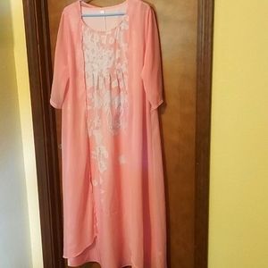 Woman's 2 piece dress